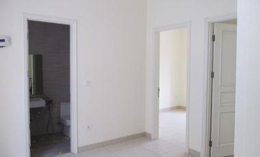 Disewakan Rumah Green Lake City EUROPE - Uk.8x20m, Rp.90jt/th