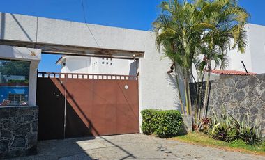 Casa en preventa, alberca y jardin privados en Yautepec, Morelos