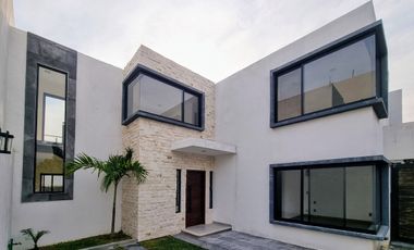 Casa en preventa, alberca y jardin privados en Yautepec, Morelos