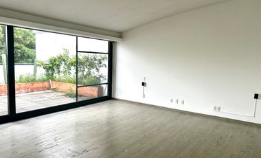 Renta departamento PH en Polanco con terraza y balcones.