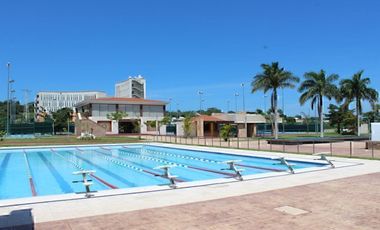 VENTA TERRENO CAMPECHE COUNTRY CLUB FRENTE LAGO EN CAMPO DE GOLF