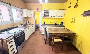 Venta departamento 3 ambientes Remedios de Escalada