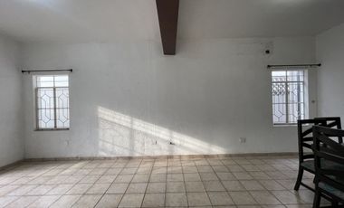 CASA EN VENTA EN MITRAS CENTRO - MONTERREY, NL.