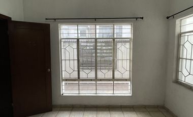 CASA EN VENTA EN MITRAS CENTRO - MONTERREY, NL.