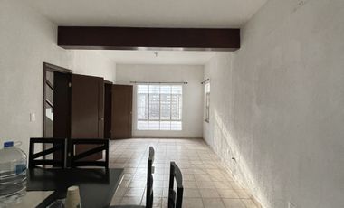 CASA EN VENTA EN MITRAS CENTRO - MONTERREY, NL.
