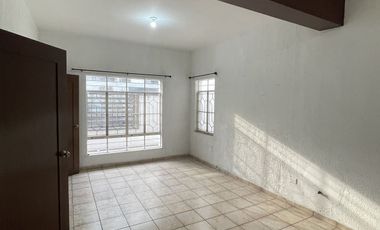 CASA EN VENTA EN MITRAS CENTRO - MONTERREY, NL.