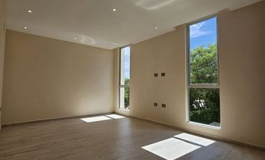 CASA EN VENTA EQUIPADA EN PRIVADA AL NORTE DE MÉRIDA, CHOLUL