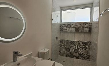 CASA EN VENTA EQUIPADA EN PRIVADA AL NORTE DE MÉRIDA, CHOLUL