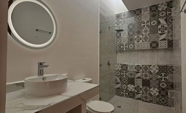 CASA EN VENTA EQUIPADA EN PRIVADA AL NORTE DE MÉRIDA, CHOLUL