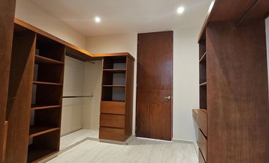 CASA EN VENTA EQUIPADA EN PRIVADA AL NORTE DE MÉRIDA, CHOLUL