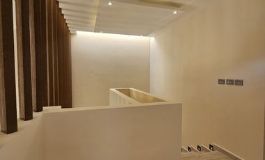 CASA EN VENTA EQUIPADA EN PRIVADA AL NORTE DE MÉRIDA, CHOLUL