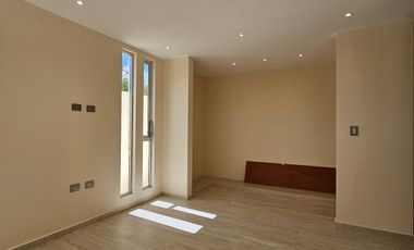 CASA EN VENTA EQUIPADA EN PRIVADA AL NORTE DE MÉRIDA, CHOLUL