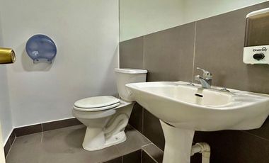 OPORTUNIDAD ARRIENDO DE OFICINA EN LAS CONDES