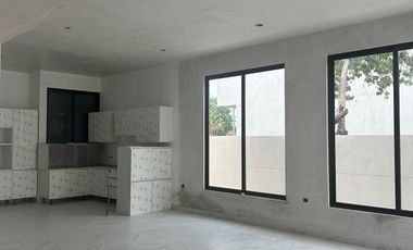 Casa en venta en Villas de Irapuato,  Irapuato Guanajuato, Privada Santa Fe, un solo Piso.