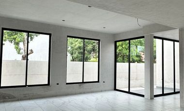 Casa en venta en Villas de Irapuato,  Irapuato Guanajuato, Privada Santa Fe, un solo Piso.