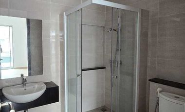 Sewa Rumah Baru 4 Kamar Golf Island Pik12x20