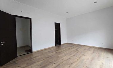 Sewa Rumah Baru 4 Kamar Golf Island Pik12x20