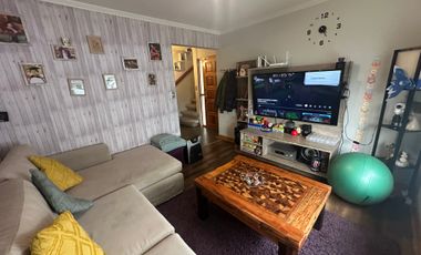 ARRIENDO  CASA CON PISCINA 3 D 3B