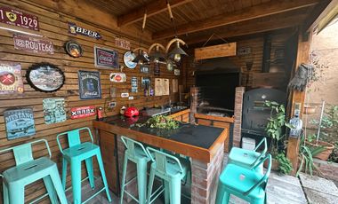 ARRIENDO  CASA CON PISCINA 3 D 3B