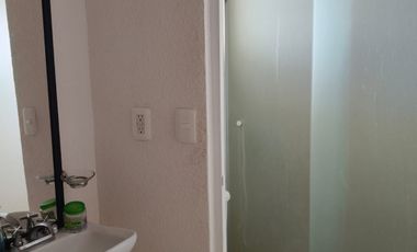 CASA DE 3 HABITACIONES EN VENTA O RENTA UBICADA EN EL FRACCIONAMIENTO REAL DE SEGOVIA EN HUEJOTZINGO, PUEBLA