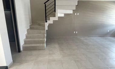 Cabo Metropolitano con casa club casa en renta