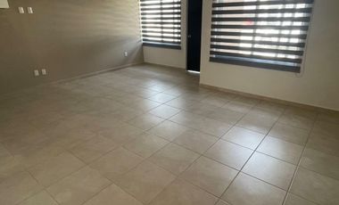 Cabo Metropolitano con casa club casa en renta