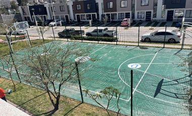 Cabo Metropolitano con casa club casa en renta