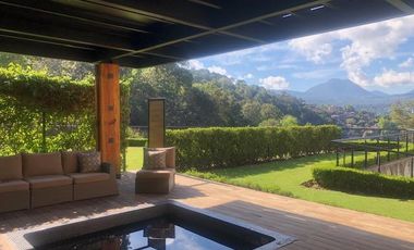 Renta casa con hermosa vista Valle de Bravo