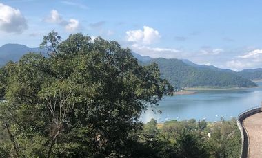 Renta casa con hermosa vista Valle de Bravo