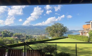 Renta casa con hermosa vista Valle de Bravo