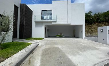 CASA VENTA LADERAS EL URO (LNB)