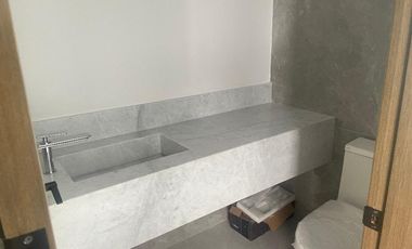 CASA VENTA LADERAS EL URO (LNB)