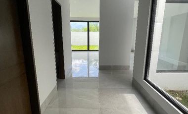 CASA VENTA LADERAS EL URO (LNB)