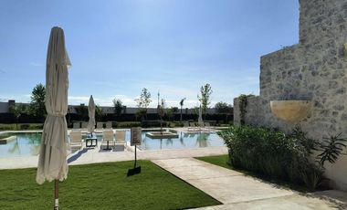 RESIDENCIA EN VENTA EN LA CAVA RESIDENCIAL