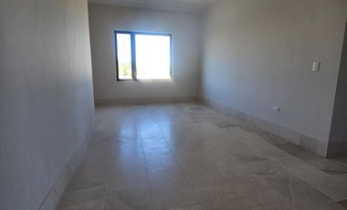 RESIDENCIA EN VENTA EN LA CAVA RESIDENCIAL