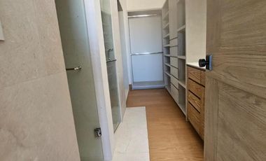 RESIDENCIA EN VENTA EN LA CAVA RESIDENCIAL