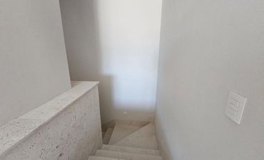 RESIDENCIA EN VENTA EN LA CAVA RESIDENCIAL