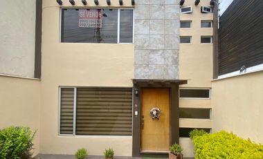 Casa en venta, Machangara. con buhardilla