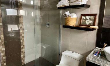 Casa en venta, Machangara. con buhardilla