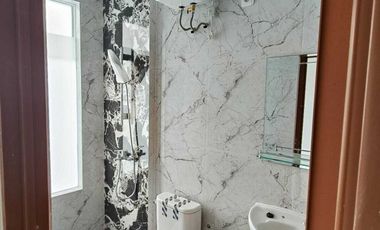 Disewakan Rumah Dukuh Kupang dekat Pakis Kembang Kuning Dukuh Pakis