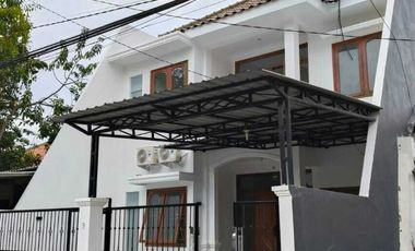 Disewakan Rumah Dukuh Kupang dekat Pakis Kembang Kuning Dukuh Pakis