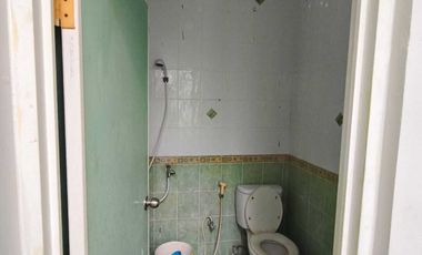 Disewakan Rumah Dukuh Kupang dekat Pakis Kembang Kuning Dukuh Pakis