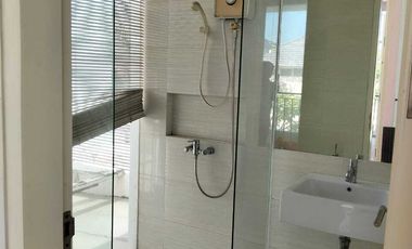 Disewakan Rumah Luas di Pakuwon City Surabaya