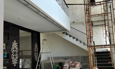Disewakan Rumah Luas di Pakuwon City Surabaya