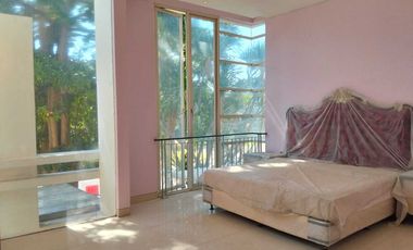 Disewakan Rumah Luas di Pakuwon City Surabaya