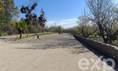 Parcela en Venta en Los Almendrales de Nos - Parcela #8 , Comuna de Buin