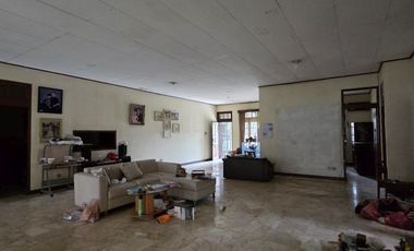 Dijual rumah hitung tanah di Gaharu Cipete dekat Antasari dan Fatmawati