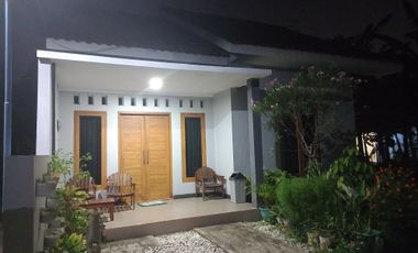 Homestay (Rumah Sewa Harian) hanya 500m ke Umy, Ring Road Selatan