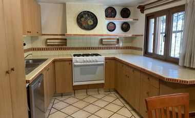 Casa en renta en Coyoacán en condominio amueblada