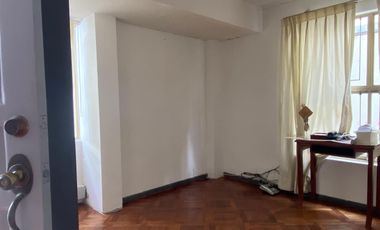 CASA CON UBICACION ESTRATEGICA A LA VENTA.